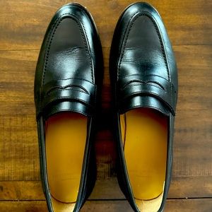 Brooks Brothers loafers Size 9 slightly worn in great condition